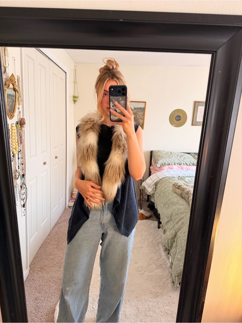 Faux Fur Trim Vest in Navy